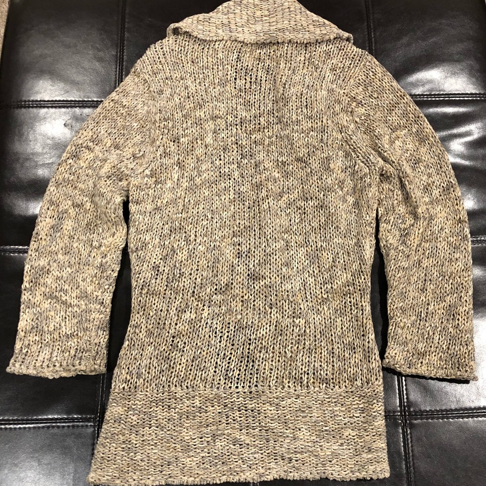 White House Black Market Cream Crochet Cardigan - Picture 6 of 7